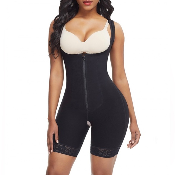 The Underbust Shapewear - Picture 3 of 10